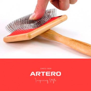 Щетка для удаления подшерстка с длинными зубцами, средняя, Artero Nature Collection, 11х6 см красная