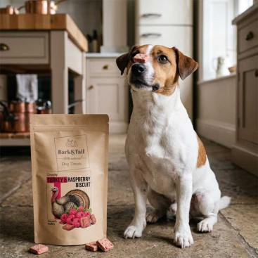 Натуральное печенье для собак индейка и малина Bark&Tail - Turkey&Raspberry Biscuit, 50 г