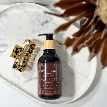 Жидкое мыло для лап с ароматом меда и кокоса для активных собак Bark&Tail - Active Dog liquid paw soap, 300 мл