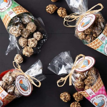 Натуральні ласощі для собак сардини,свинина, морква та насінням Cooka's Cookies - Beijinhos 50 г