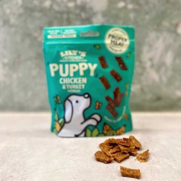 Лакомство для щенков с курицей и индейкой Lily's Kitchen - Chicken & Turkey Nibbles Puppy Treats 70 г
