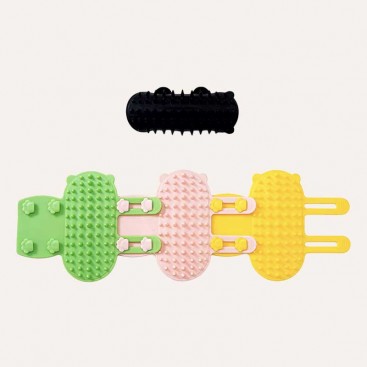 Масажна щітка для котів силіконова Self Groomer - Yellow