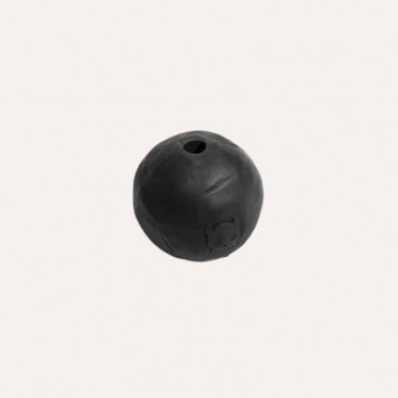 Сверхпрочная игрушка с отверстием для лакомства Zee.Dog - Canon Ball