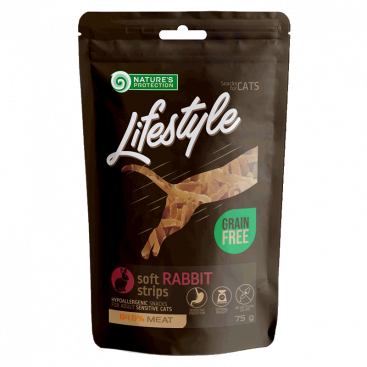 Ласощі для котів з кроликом Nature`s Protection - Lifestyle Soft Rabbit Strips 75 г