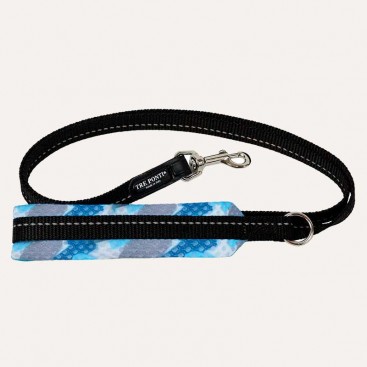 Черный поводок с камуфляжной ручкой Tre Ponti - Camouflage Mesh blue 130 см