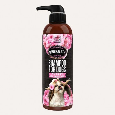 Шампунь для собак с экстрактом цвета вишни и садовой розы Reliq - Cherry blossom Shampoo, 500 мл