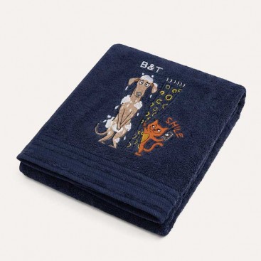 Рушник для собак з вишивкою Montmorency - Соромʼязливий песик (70x125 см)